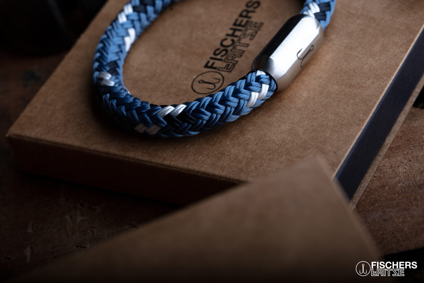 Mackerel erwin - pastel blue navy blue white