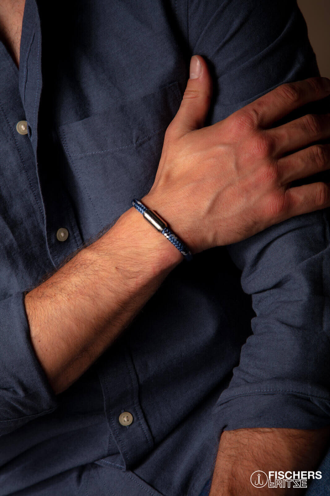 Crab erna - pastel blue navy blue white