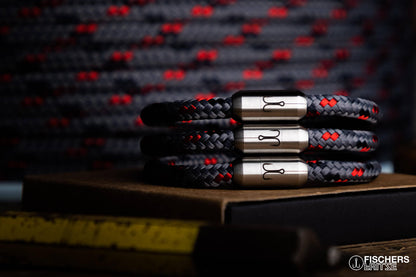 Crab edith - gray red navy blue