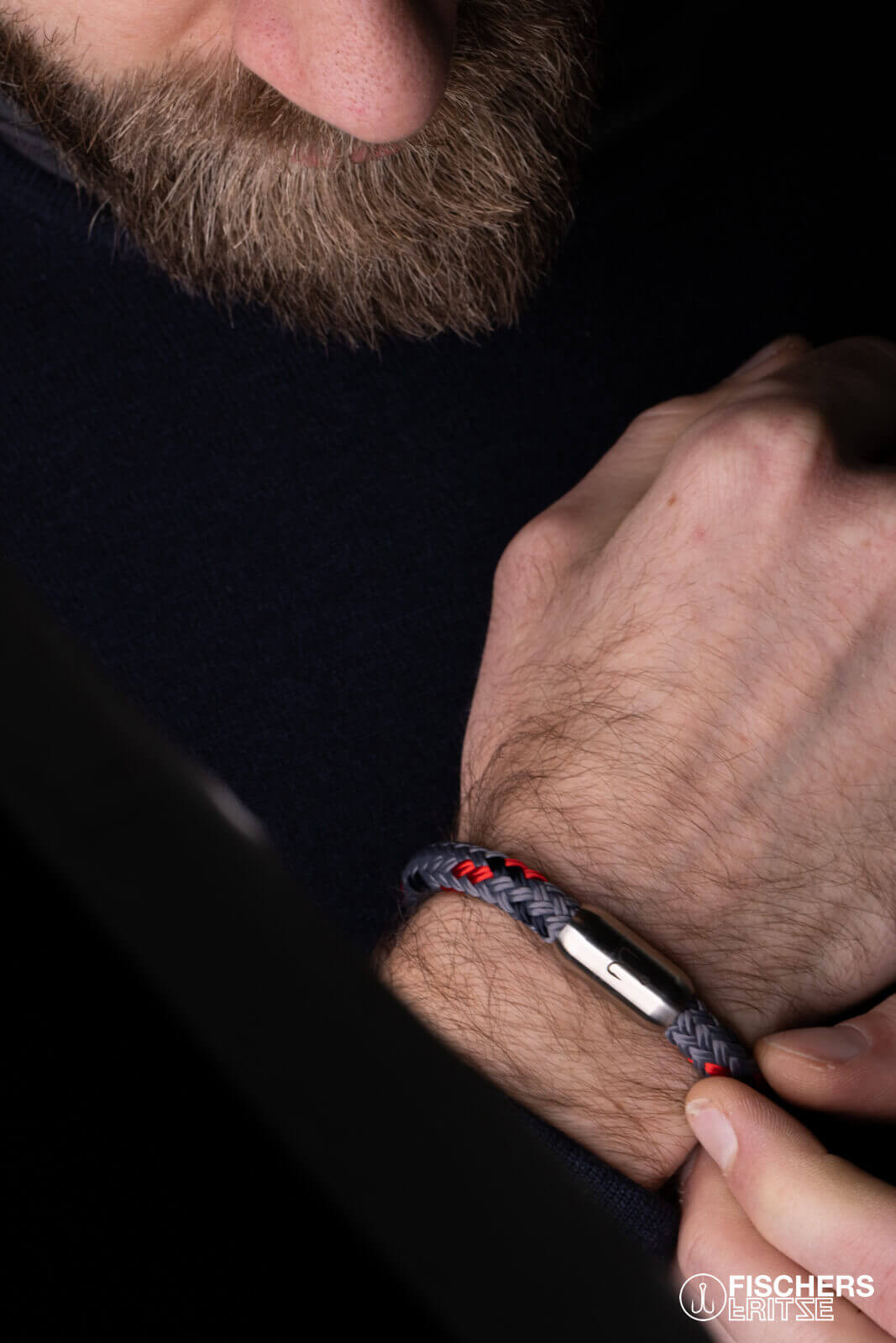 Mackerel edgar - gray red navy blue